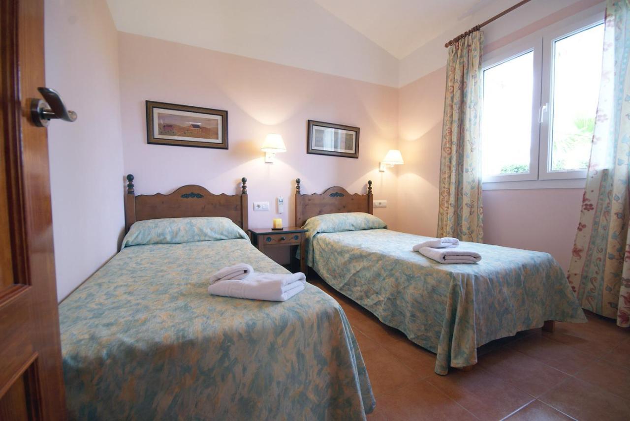 Villas Begonias Cala en Bosch Ngoại thất bức ảnh
