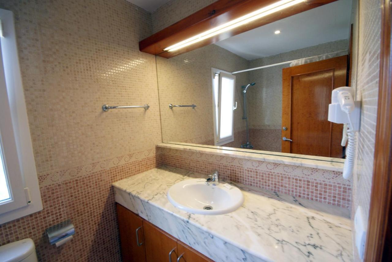 Villas Begonias Cala en Bosch Ngoại thất bức ảnh