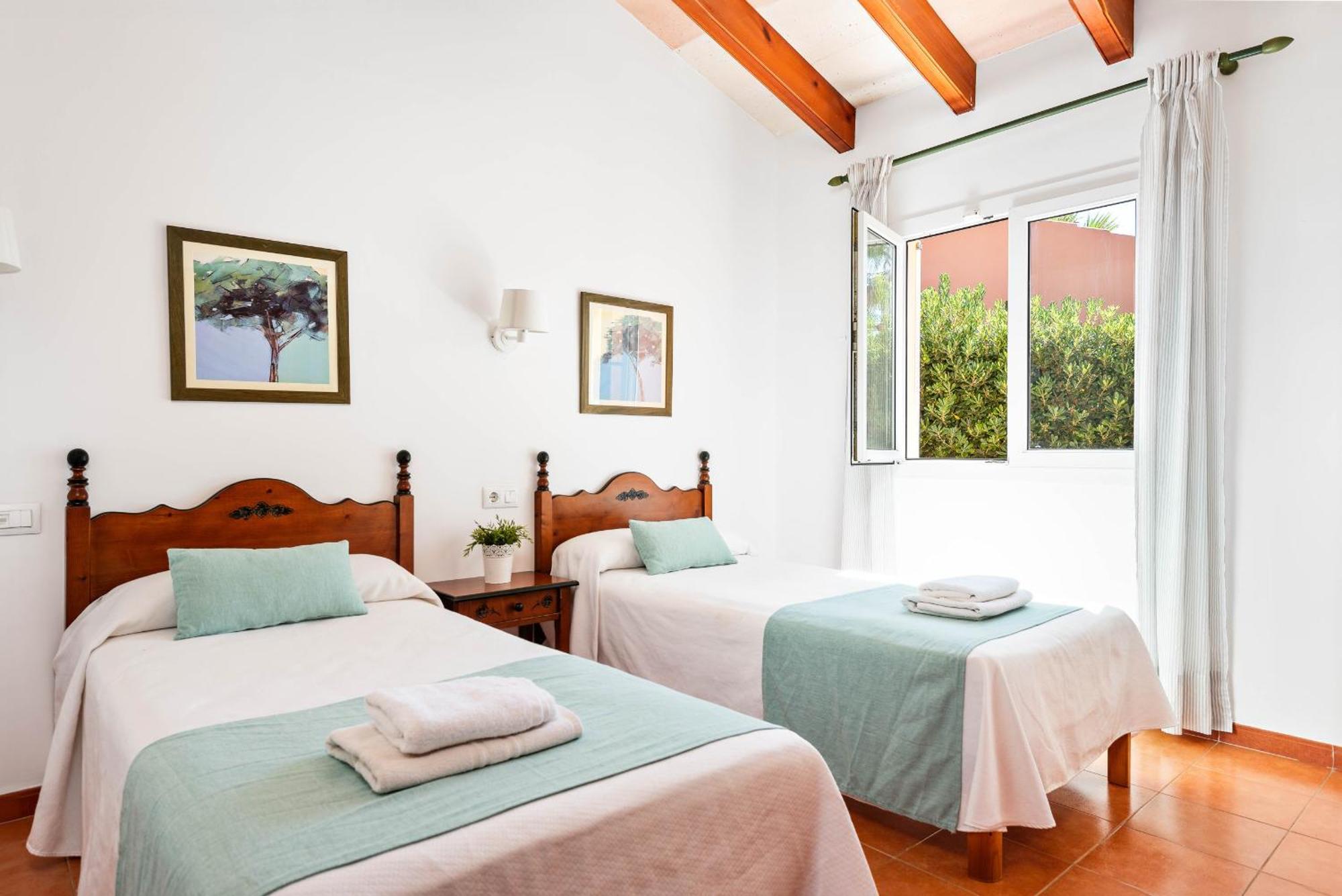 Villas Begonias Cala en Bosch Ngoại thất bức ảnh